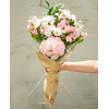 French Kiss Wrap Bouquet: Traditional