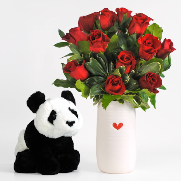 Bear Hug Valentine Dozen Rose Package