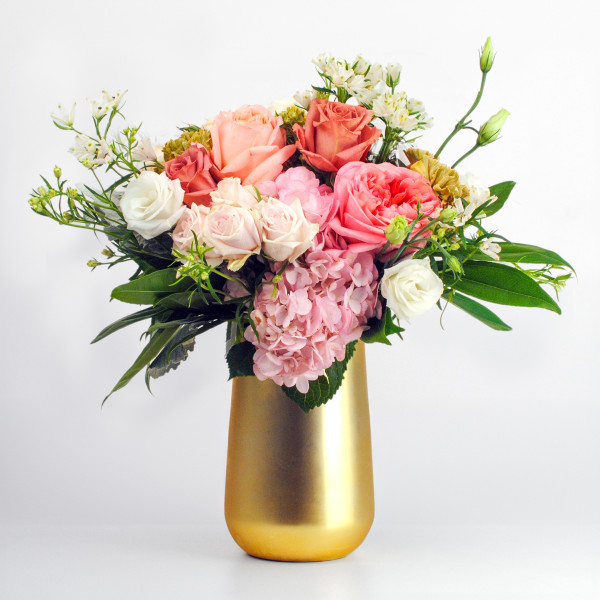 Pink Ladies Bouquet Grande